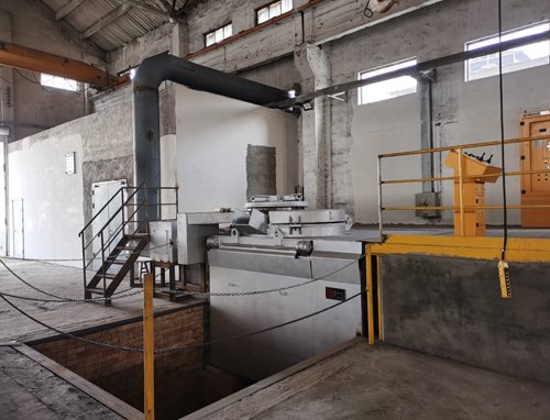 蘇州潤(rùn)達(dá)的中頻爐.jpg 蘇州潤(rùn)達(dá)的中頻爐.jpg